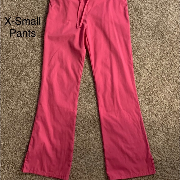 Cherokee Scrub Set - Picture 2 of 2